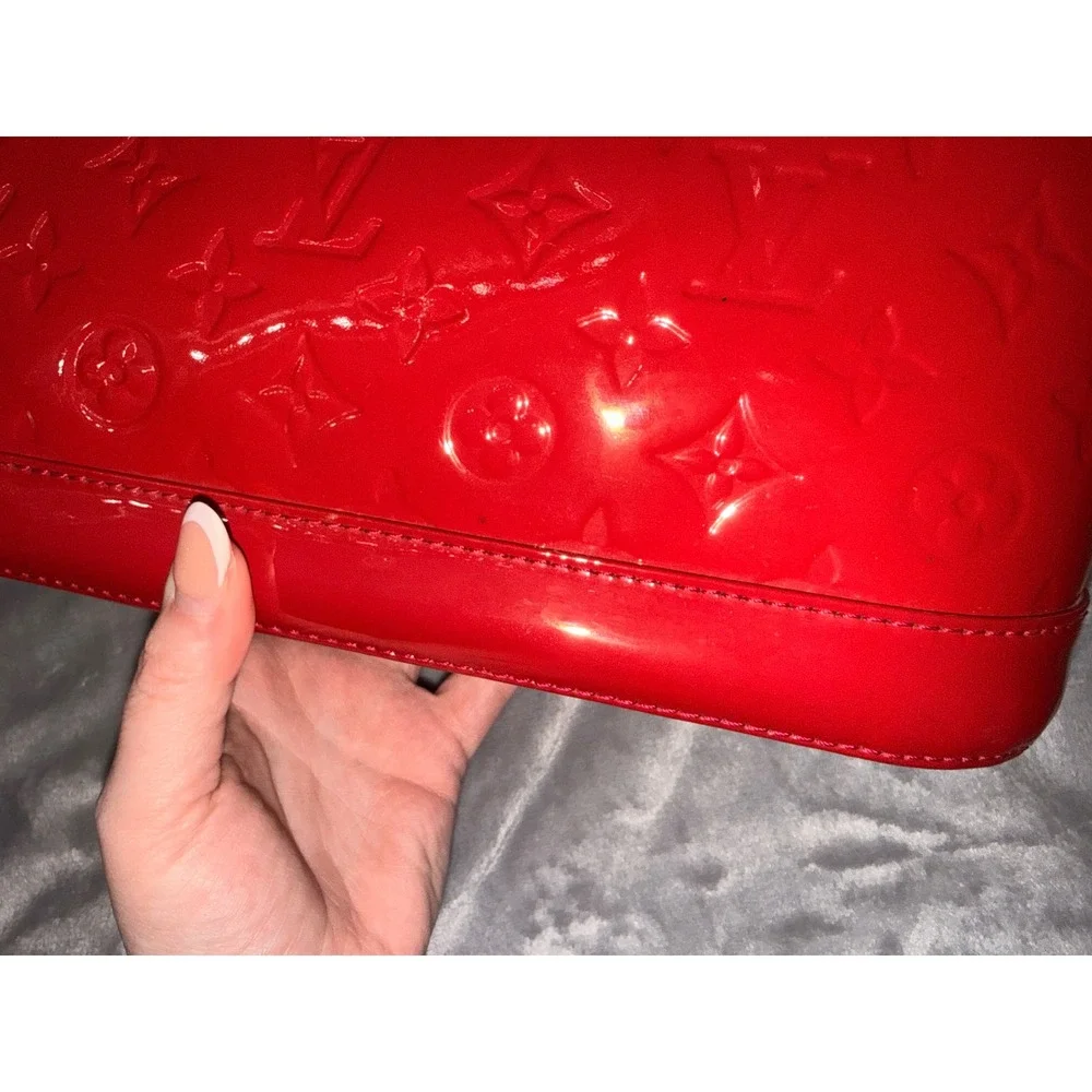 Louis Vuitton Alma PM Monogram Vernis Leather Red Pomme D'Amour FL4143 w/ COA - Picture 6 of 16